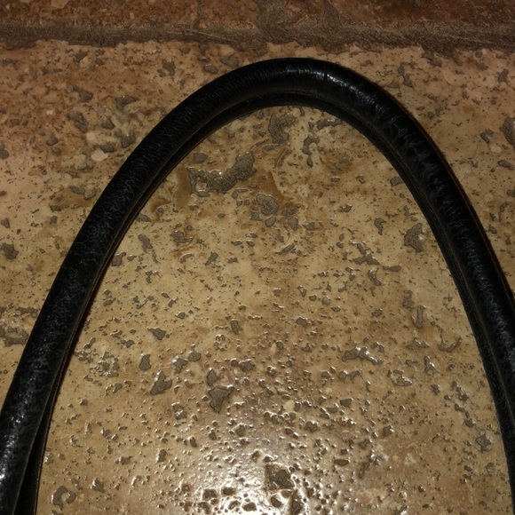 Prada large leather tote - Picture 8 of 8